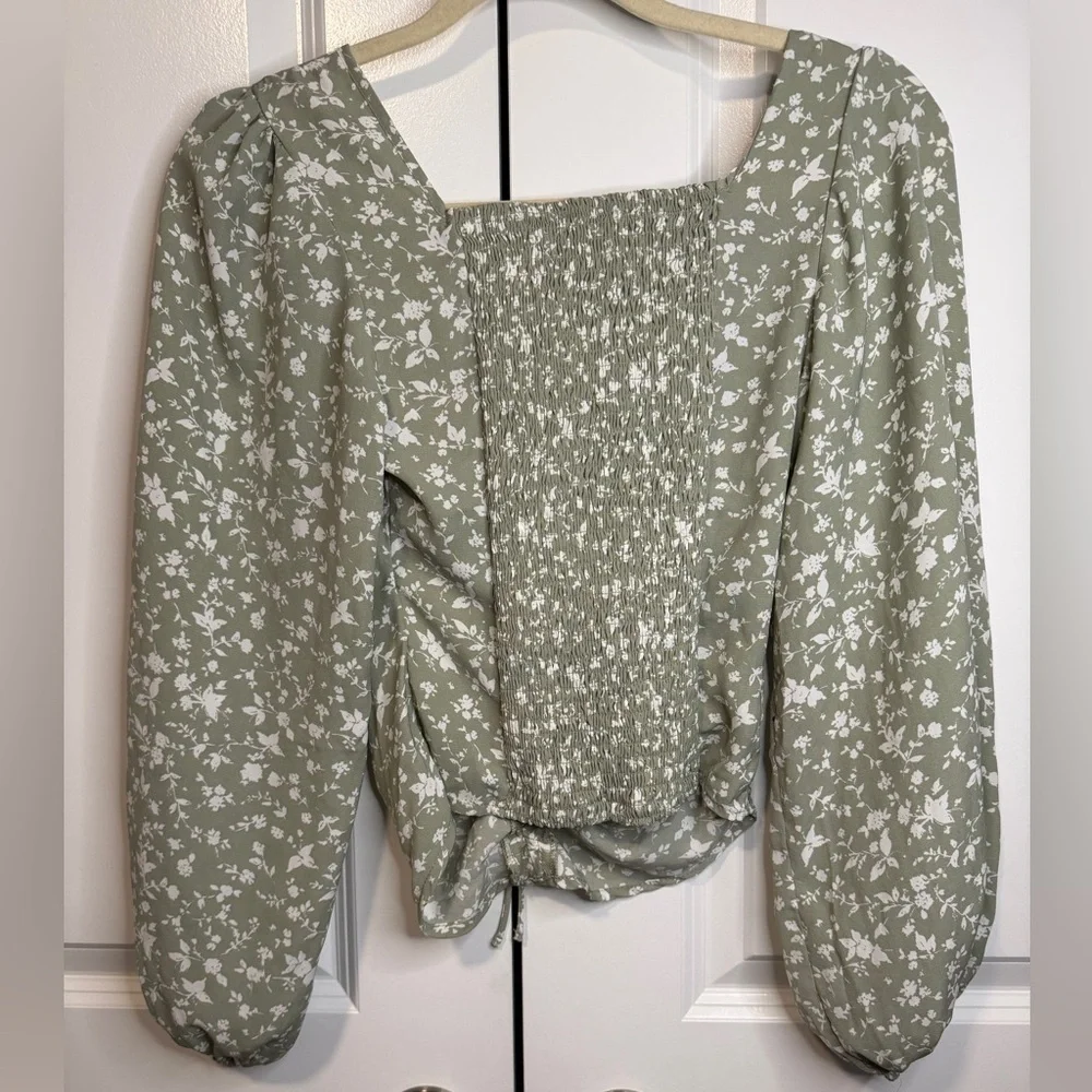 Abercrombie & Fitch Sage Green Floral Ruched Puff Sleeve Blouse XS